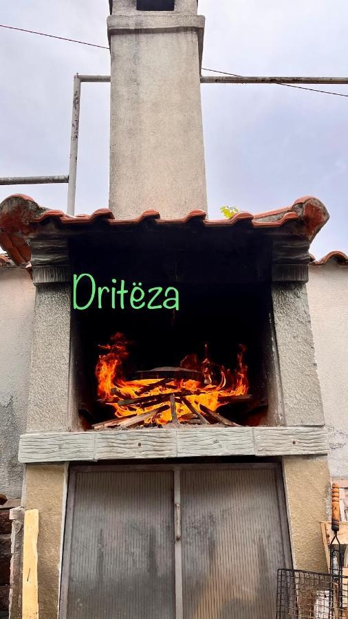 Driteza 호텔 코르처 외부 사진